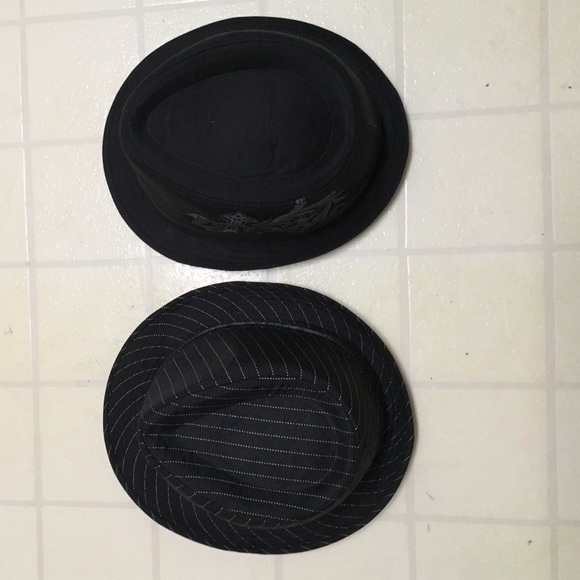 SOLD - Picture 4 of 4