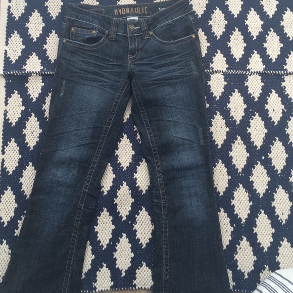 Fitted Bootcut jeans