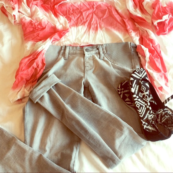 *maternity* Grey Rockstar Jeans