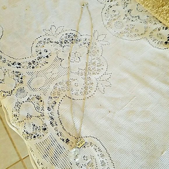 FINAL PRICE New clear bulb dandelion seed necklace - Picture 4 of 4