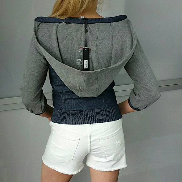 🔥LAST 1🔥Hooded &beaded detail top NWT - Picture 2 of 4