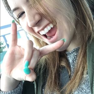 Meet your Posher, Emma