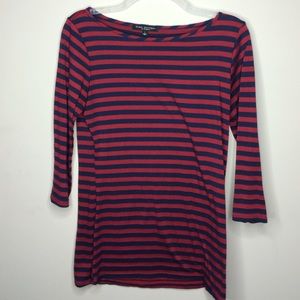 Navy and Red, quarter sleeve top.