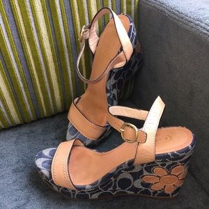 Coach Kori Denim Wedges - 8.5 - SUPER Cute! EUC!
