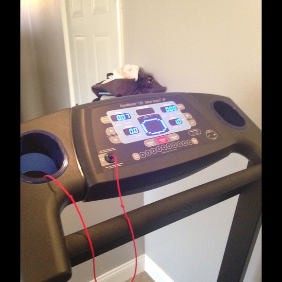2nd Wind Pacemaster Treadmill - Picture 1 of 4