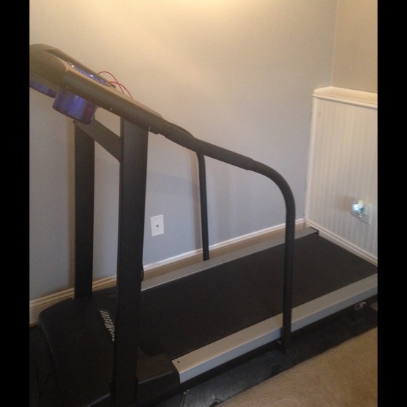 2nd Wind Pacemaster Treadmill - Picture 3 of 4