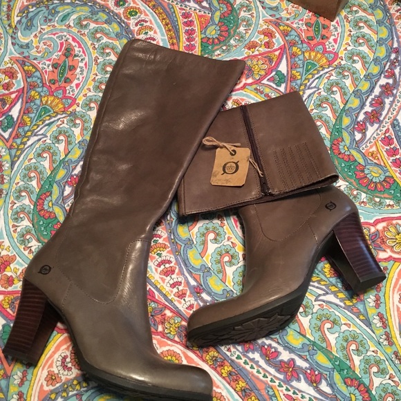 Brown Boots with heel