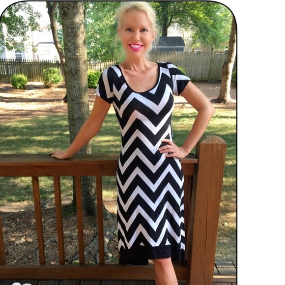 Hi lo chevron midi w/back cut out! Last chance! - Picture 2 of 3