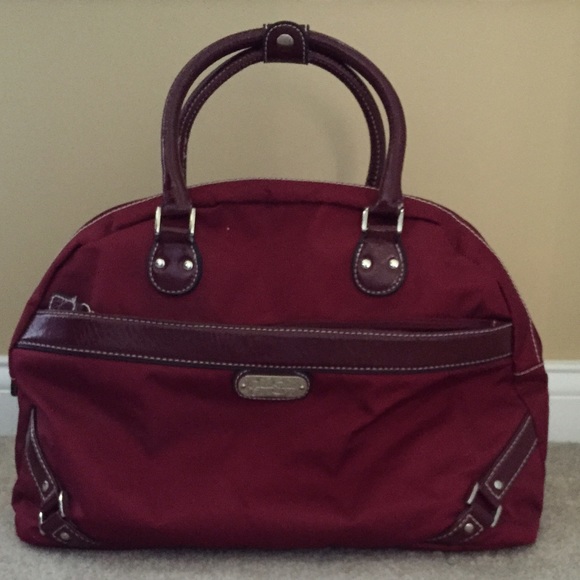 Jessica Simpson weekend bag