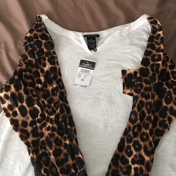 White shirt with cheetah print sleeves