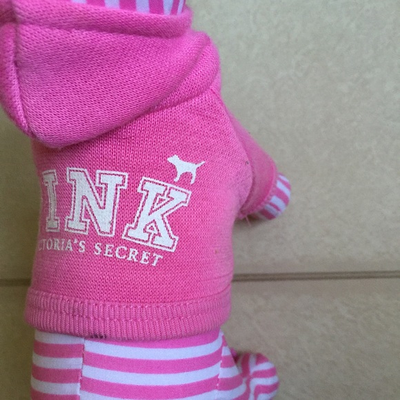 Victoria secret dog - Picture 2 of 2