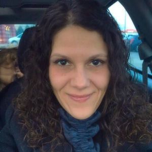 Meet your Posher, Debbie