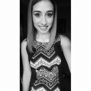 Meet your Posher, Daniela