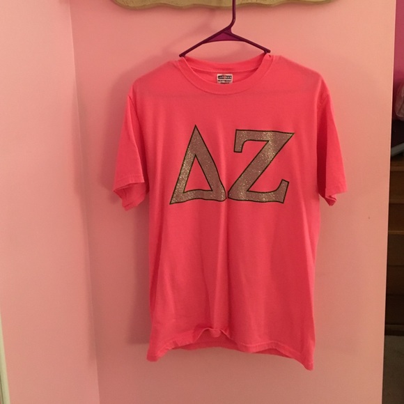 Delta zeta letter shirt