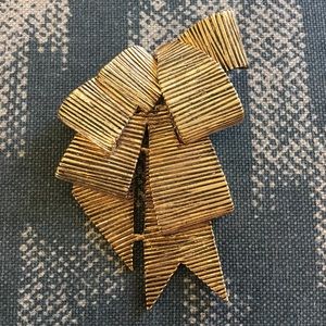 Gold Ribbon Bow Brooch Pin