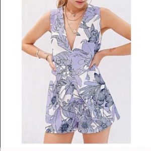 Adorable spring Topshop romper!