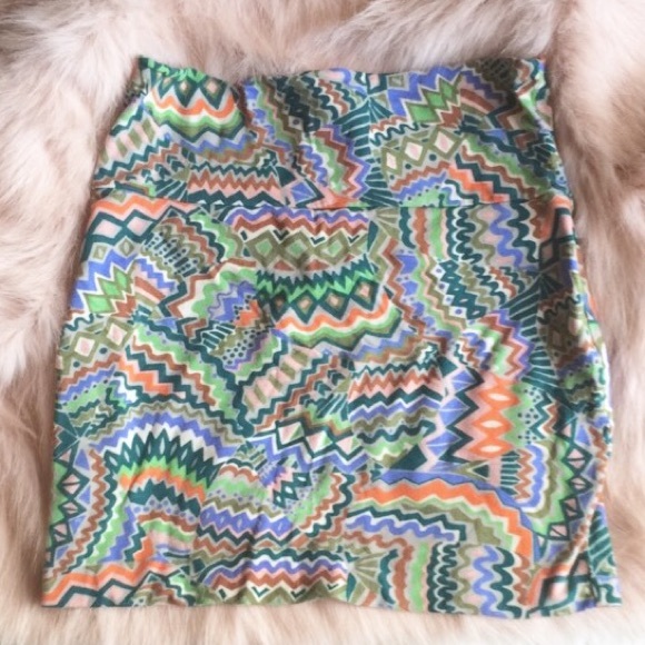 Colorful tribal summer skirt ✨😋