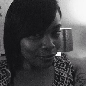 Meet your Posher, Ebony