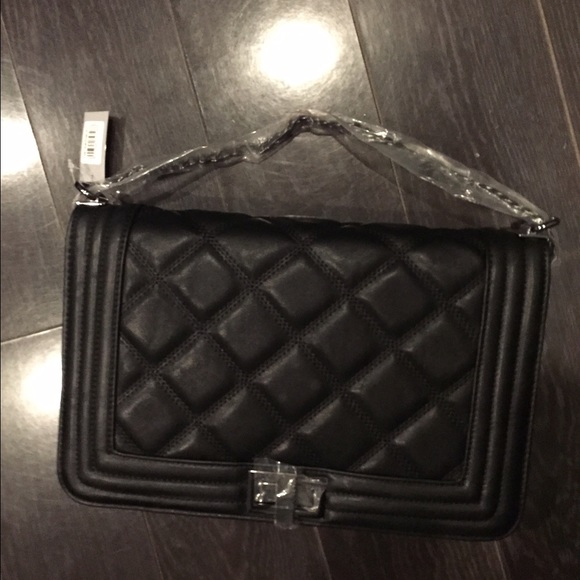 Black cross body bag!