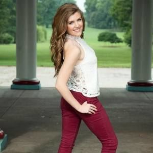 Meet your Posher, Abby