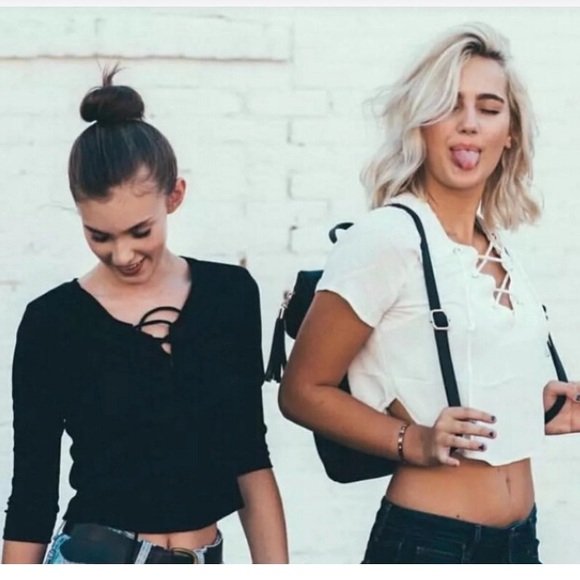 LAST ONE Black tie up blouse - Picture 2 of 3