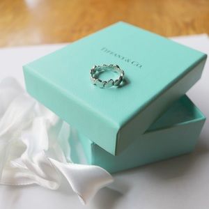 Tiffany & Co. Paloma Picasso® Modern Heart SIZE 5