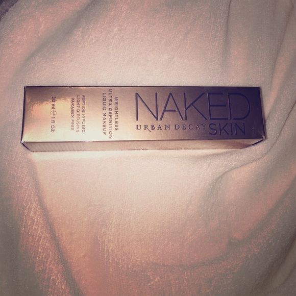 Urban Decay Naked Skin Foundation shade 8.0