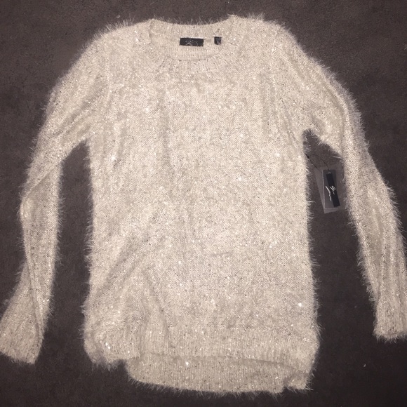 Long sleeve white sweater
