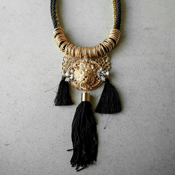 Gold black lion tassel rope necklace new - Picture 1 of 4