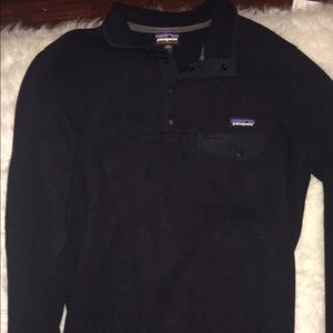 Black Patagonia women's pullover