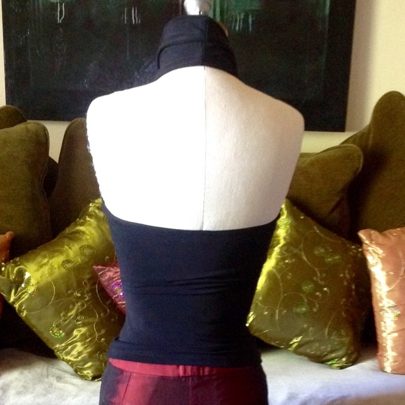 TOPS (BUNDLE) !!!!!!!!!!!!!!! - Picture 4 of 4