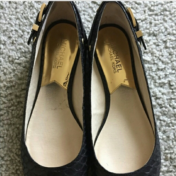 Sold - Picture 3 of 4