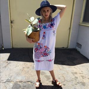 Classic Mexican lady dress🌹🌹🌹🌹 #vintage