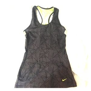 S Nike workout tank