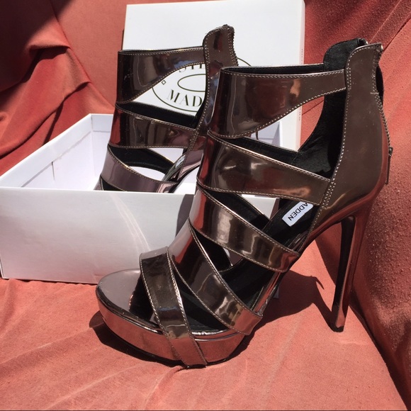 Steve Madden heels!