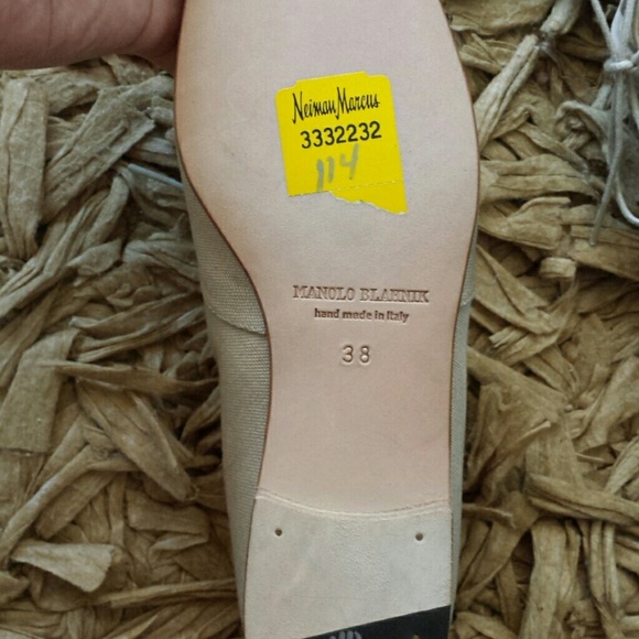 Authentic Manolo Blahnik shoes - Picture 4 of 4