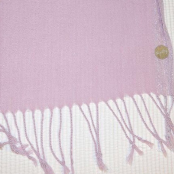 Cotton Scarf in Lilac 🌸 - Picture 3 of 3
