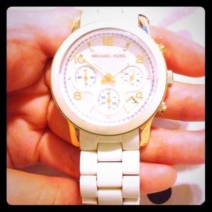WHITE MICHAEL KORS CHRONOGRAPH WATCH