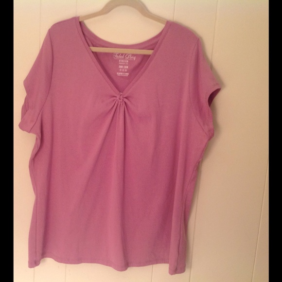 Tee shirt