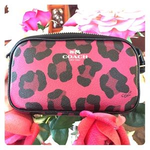 NWT-COaCH OCELOT CROSSBODY CRANBERRY