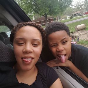 Meet your Posher, Sylvenia