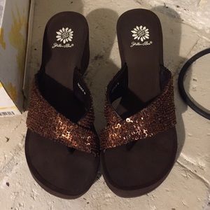 Yellow box Nicole size 9 heels sandals