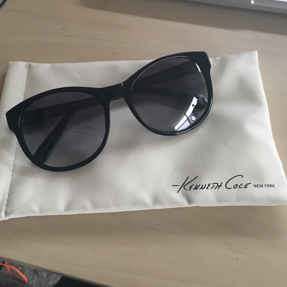 Kenneth Cole Sunglasses