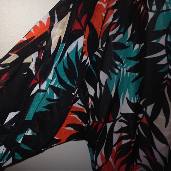 ⚜Lowest Price Worthington Short Sleeve Top - Picture 2 of 4