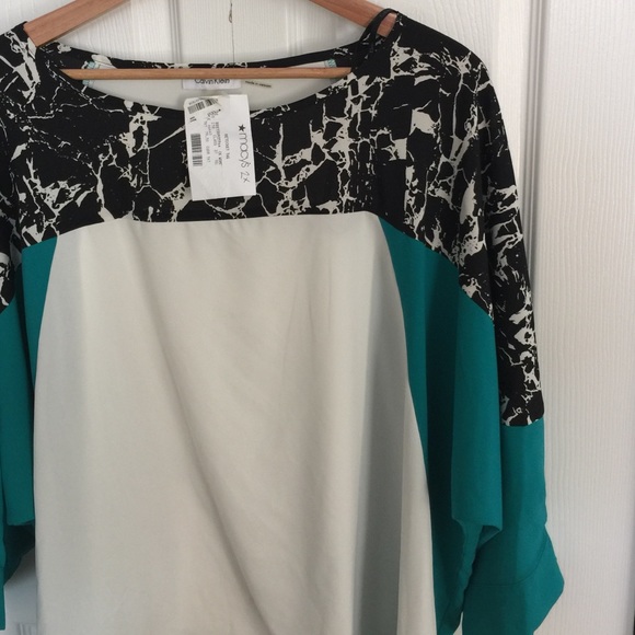 Calvin Klein Tops - Calvin Klein blouse. 2X. NWT.