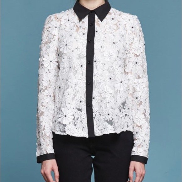 appliqué lace patchwork daisies top - Picture 3 of 4