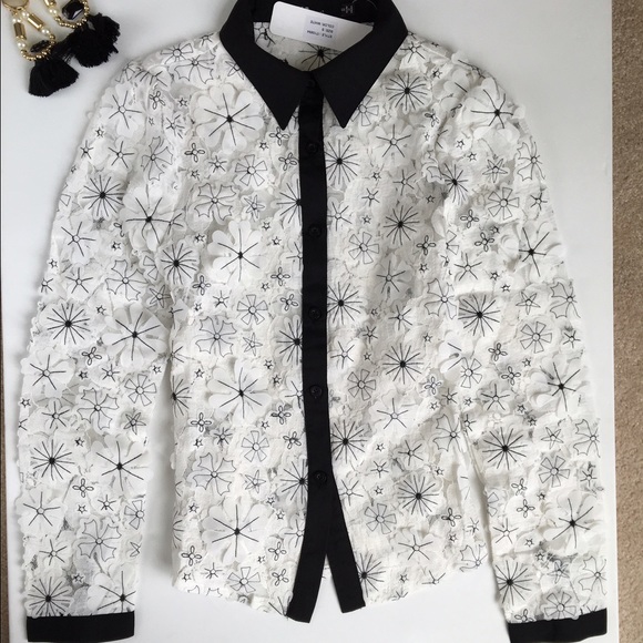 appliqué lace patchwork daisies top - Picture 2 of 4