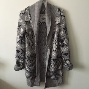 Patterned cardigan