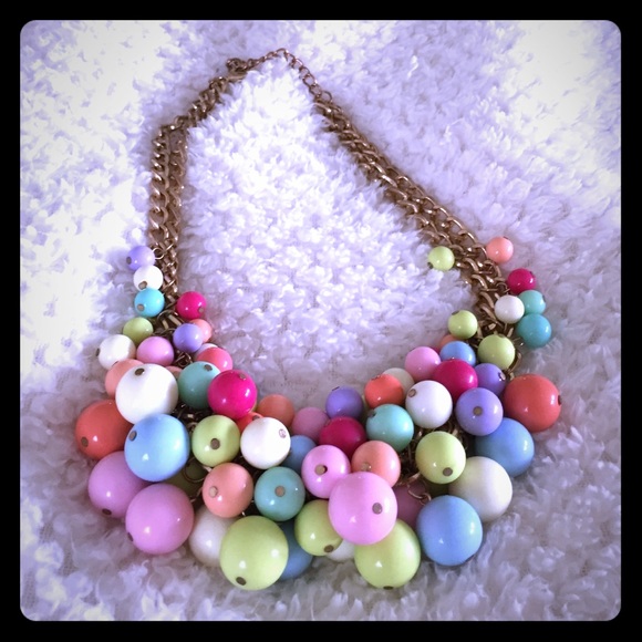 Betsey Johnson bead necklace
