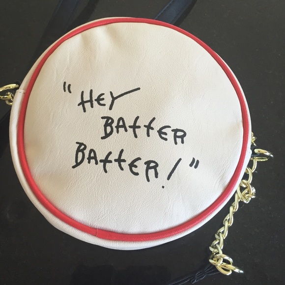 Betsey Johnson crossbody - Picture 3 of 4